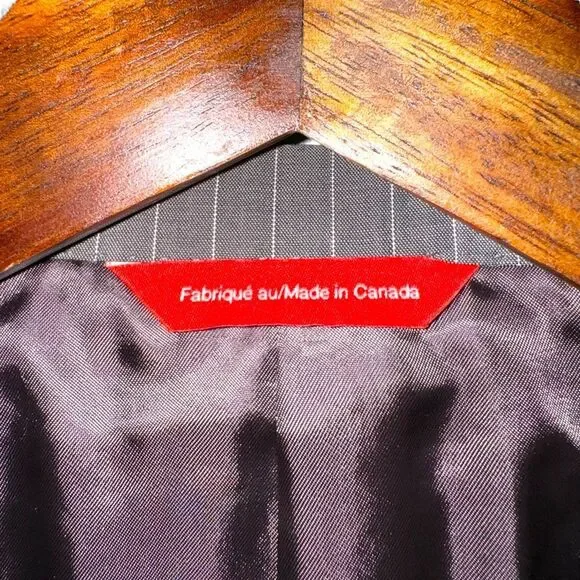 Samuelsohn Gable Gray Striped Super 130s Suit Size 44R